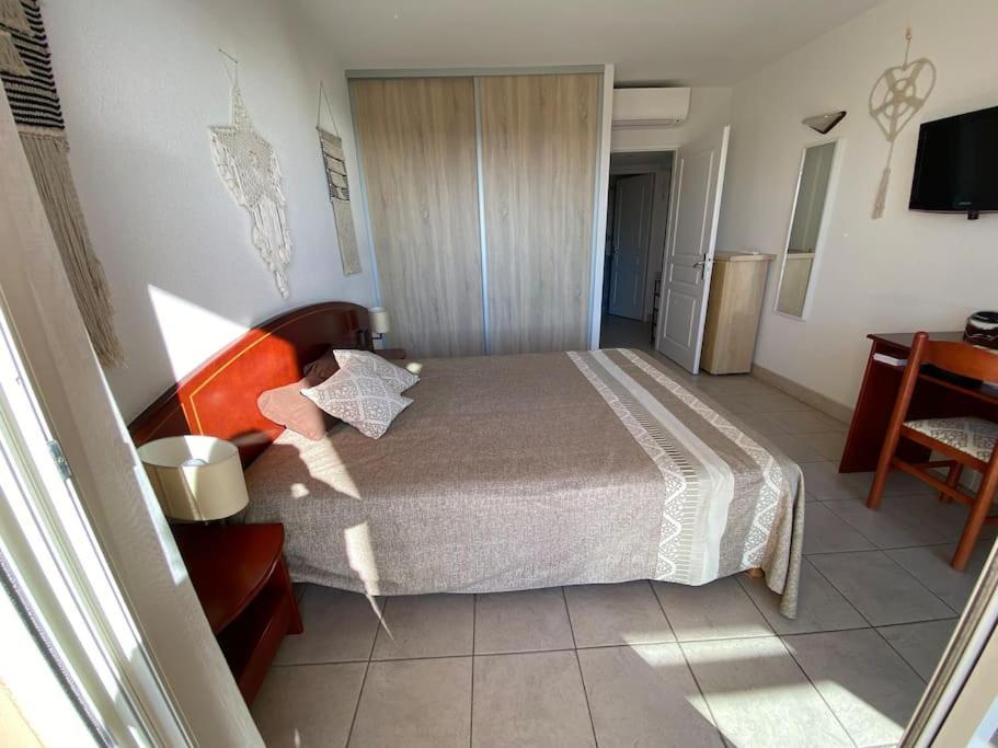 F2 Vue Mer Dans Residence Avec Piscine Ajaccio  Exterior foto