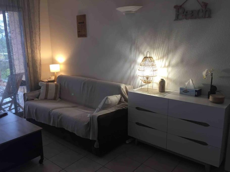 F2 Vue Mer Dans Residence Avec Piscine Ajaccio  Exterior foto